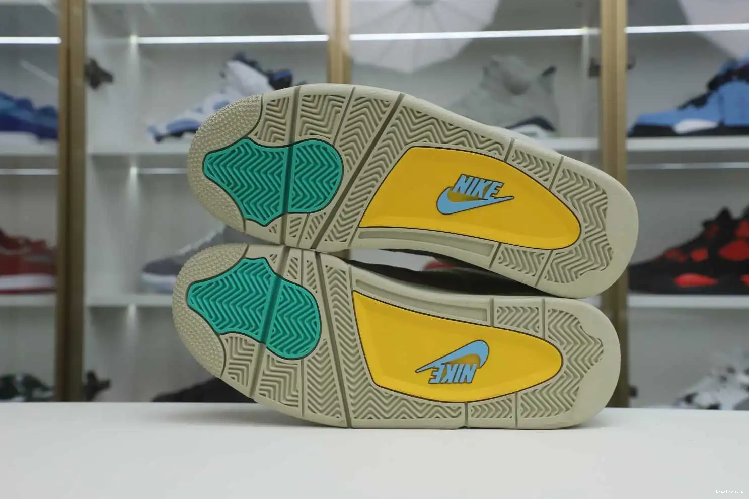 X RETRO Kimikick JORDAN LA 4 HAZE' 'TAUPE AIR UNION 0519